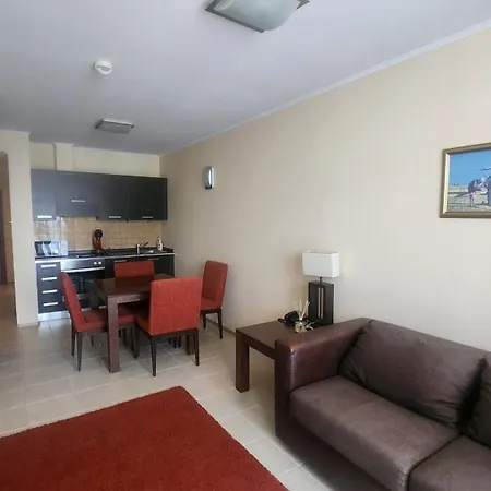 Apartamento Black Sea 4 *